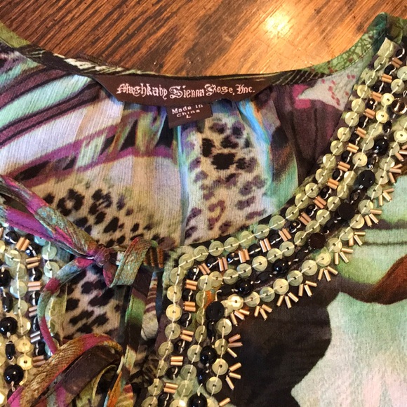 Beautiful print blouse - Picture 3 of 5